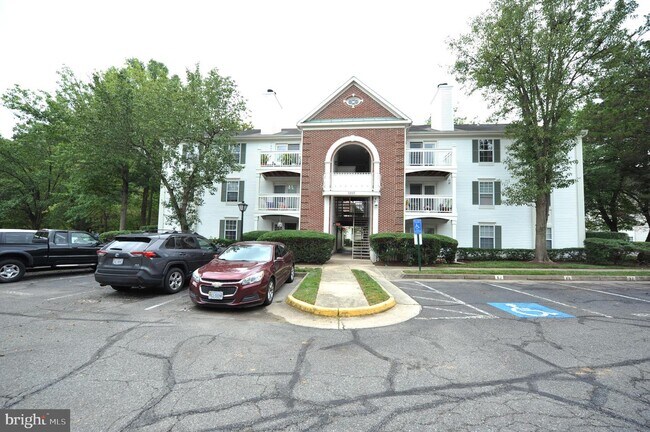 Building Photo - 5707 Olde Mill Ct