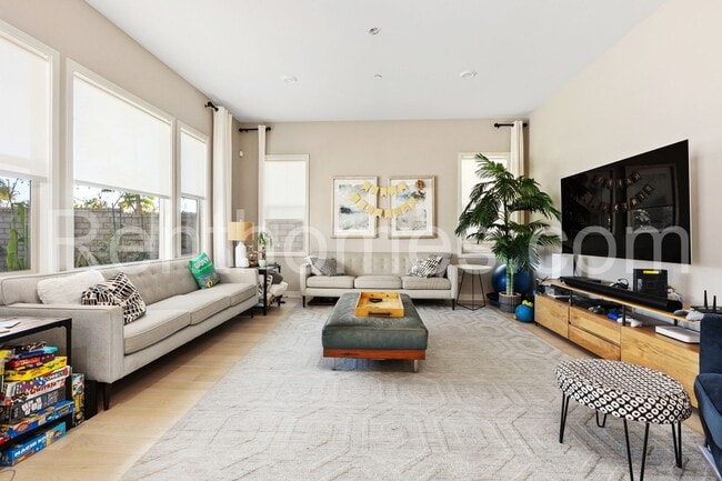 Building Photo - 6705 Elegante Wy