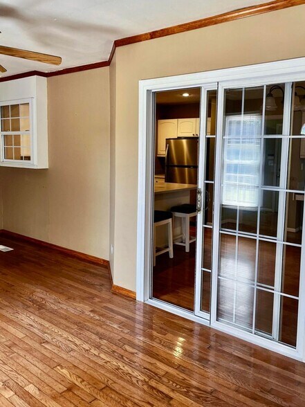 Building Photo - 168 Mountain Brook Dr