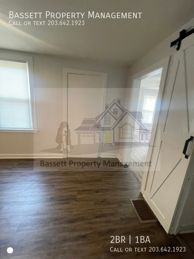 Building Photo - 847 Quinnipiac Ave