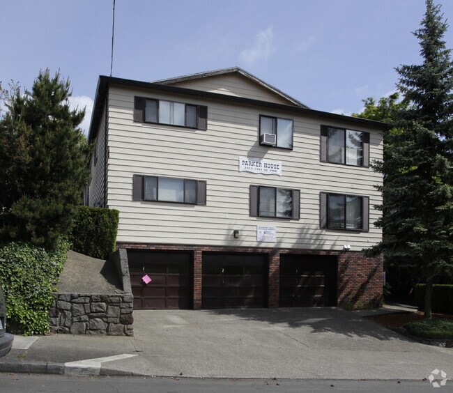 Primary Photo - Parker House