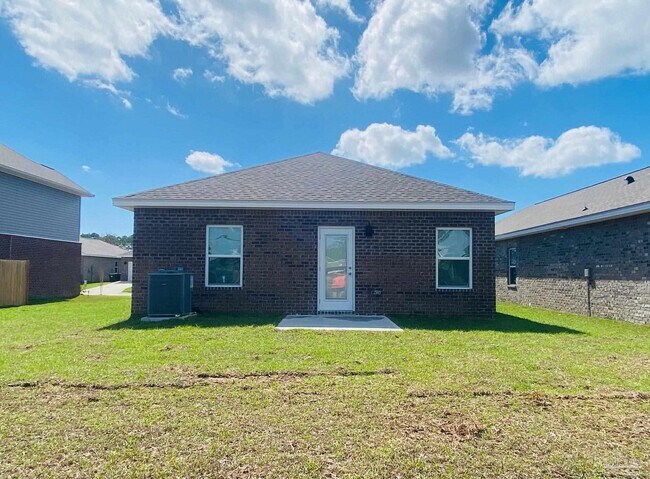 Building Photo - 9896 Starling Dr