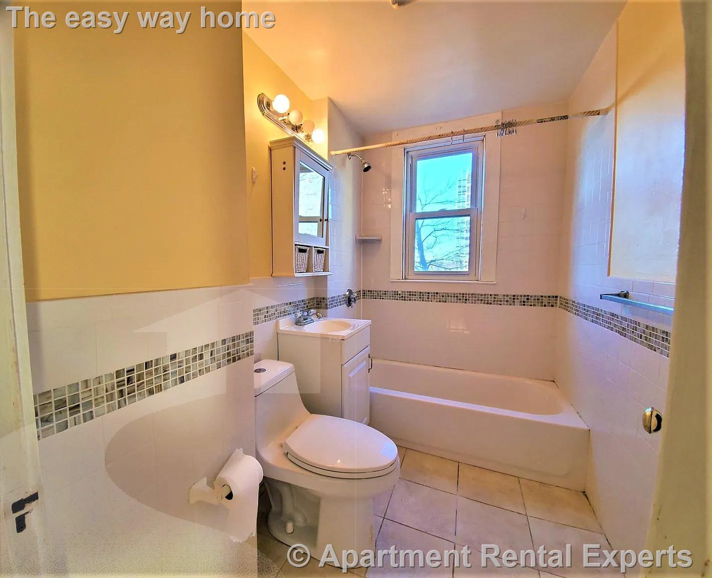 Building Photo - 39 Waterhouse St