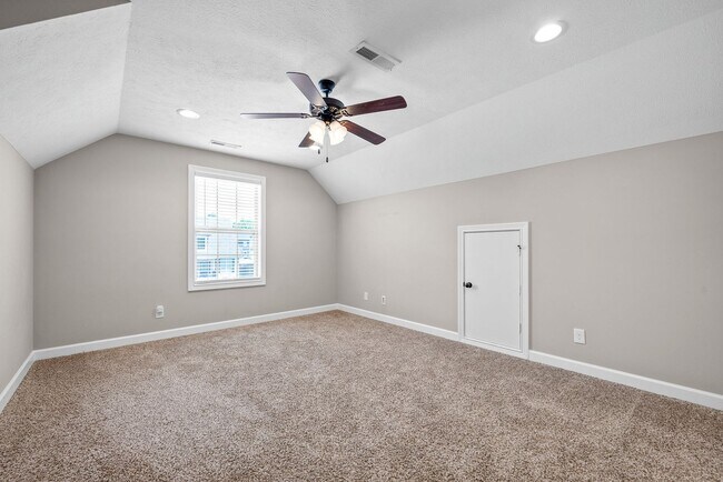 Building Photo - 1697 Ellie Piper Cir