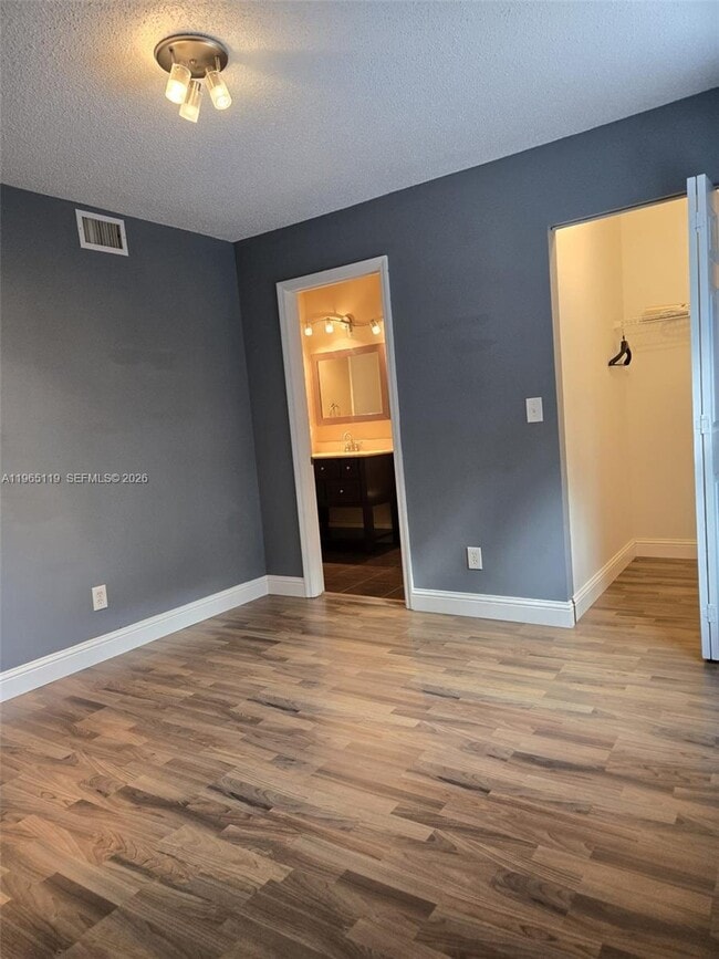 Building Photo - 821 NW 130th Ave