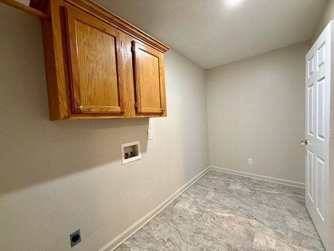 Building Photo - 3 Bedroom/2 Bathroom Home in Paragould AR - $1,225/month