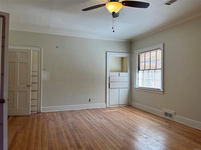 Building Photo - 1244 Gregory Ave