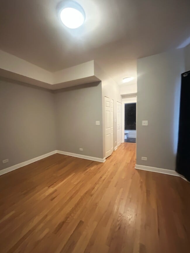 Building Photo - 505 E 44th St