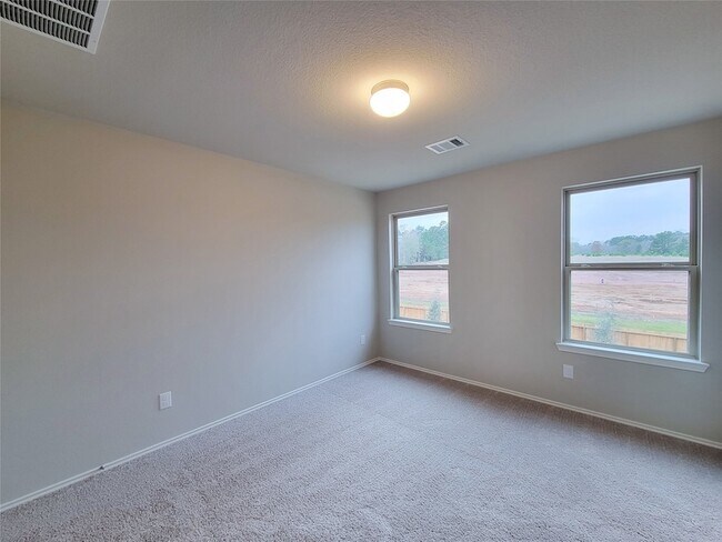 Building Photo - 942 Amesbury Ct