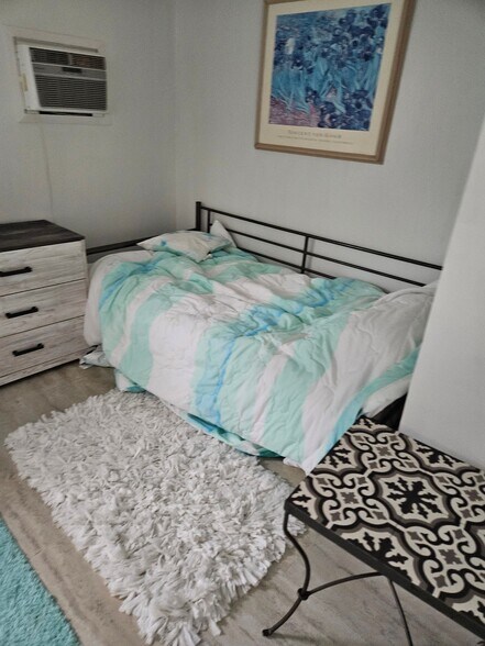 Building Photo - 56 Margaret Rd