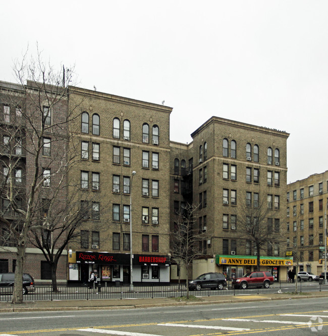 Building Photo - 2075 Grand Concourse