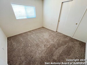 Building Photo - 1507 Creek Knoll