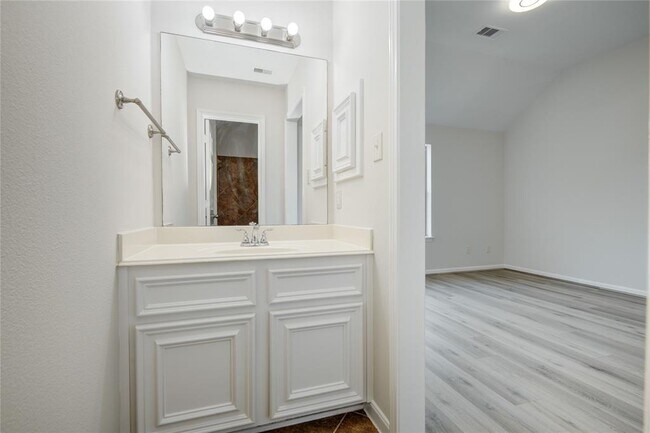 Building Photo - 26122 Salt Creek Ln