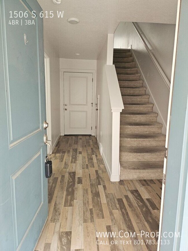 Building Photo - 1506 615 W