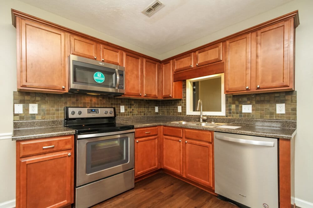 Building Photo - 9220 Thomason Trail