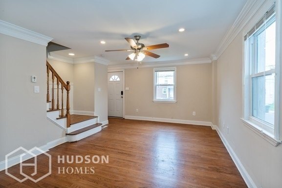 Building Photo - 417 3rd Ave
