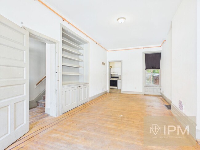 Building Photo - 142 E Philadelphia St
