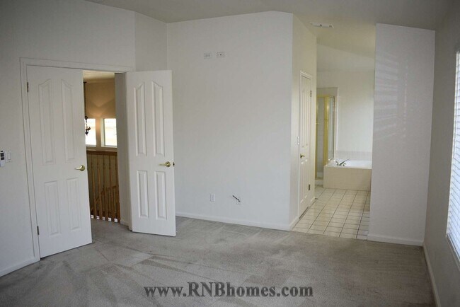 Building Photo - 5228 Del Vista Way