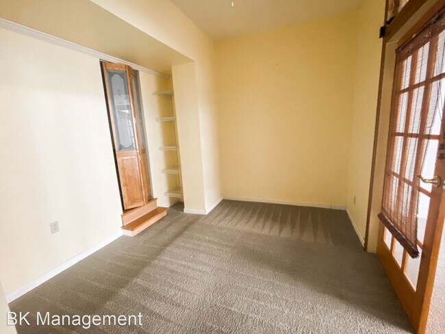 Building Photo - 2 br, 2.5 bath House - 509 Columbia Street