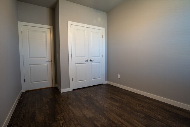 Building Photo - Charming 3-bedroom, 2-bathroom home located in the beautiful Pea Ridge, AR