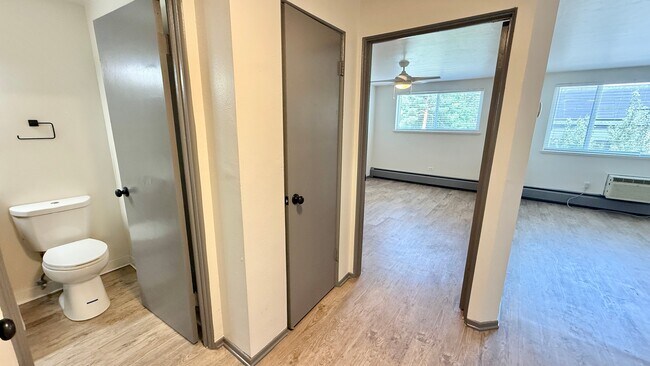 Bathroom & Bedroom - The Sloan