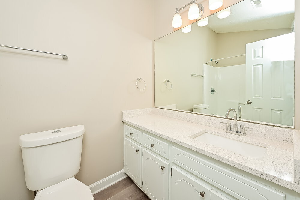 Building Photo - 5815 Mistyview Dr