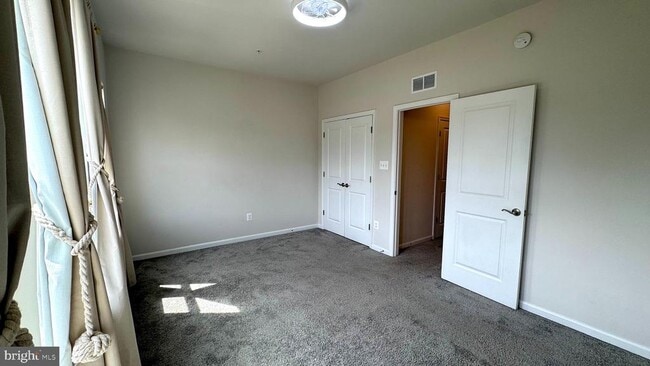 Building Photo - 7244 Clagett Dr