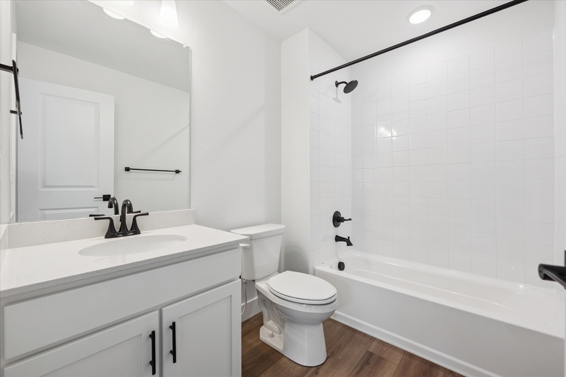 Building Photo - 1131 Joseph Pl