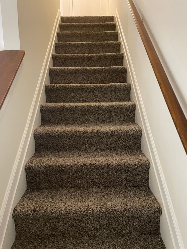 Building Photo - 6700 Bevington Ridge Rd