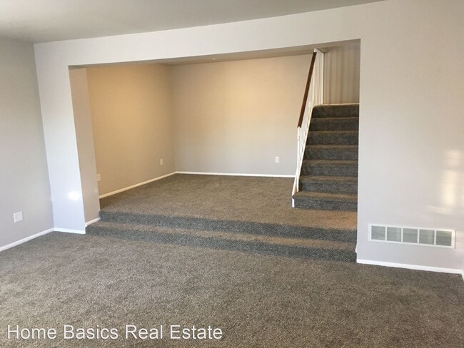 Building Photo - 4 br, 2.5 bath House - 3212 Shadowbrook Dr
