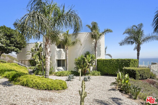 Building Photo - 32215 Pacific Coast Hwy
