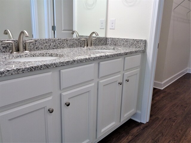 Building Photo - 4824 Reisswood Loop