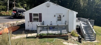 Building Photo - Electricity included!  3 Bedroom Home with...