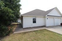 Building Photo - 1304 Commerce Dr