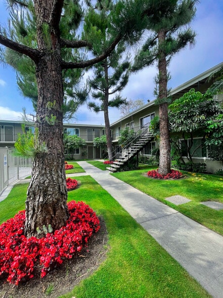 Beautiful, Clean, Quiet - Carlton Park Apartments