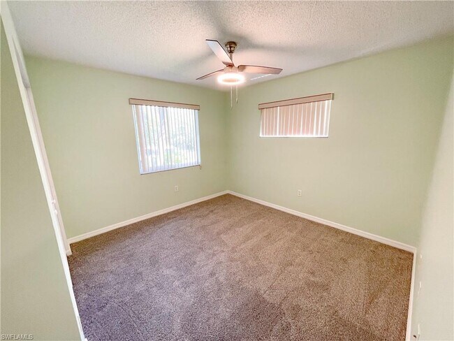 Building Photo - 3021 Sandpiper Bay Cir