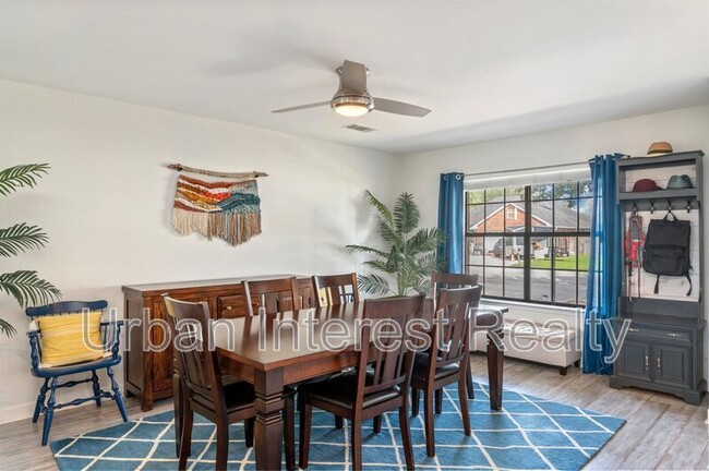 Building Photo - 344 Sailfish Dr