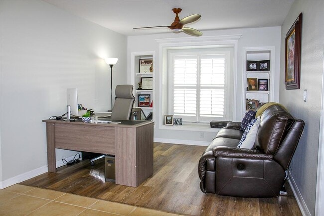 Building Photo - 4015 Kingsfield Dr