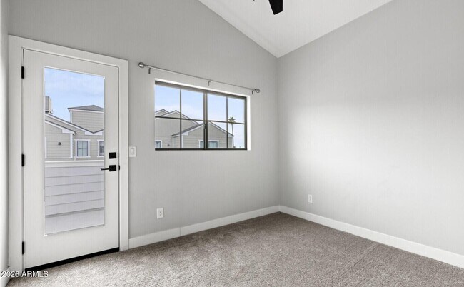 Building Photo - 2601 N 27th St