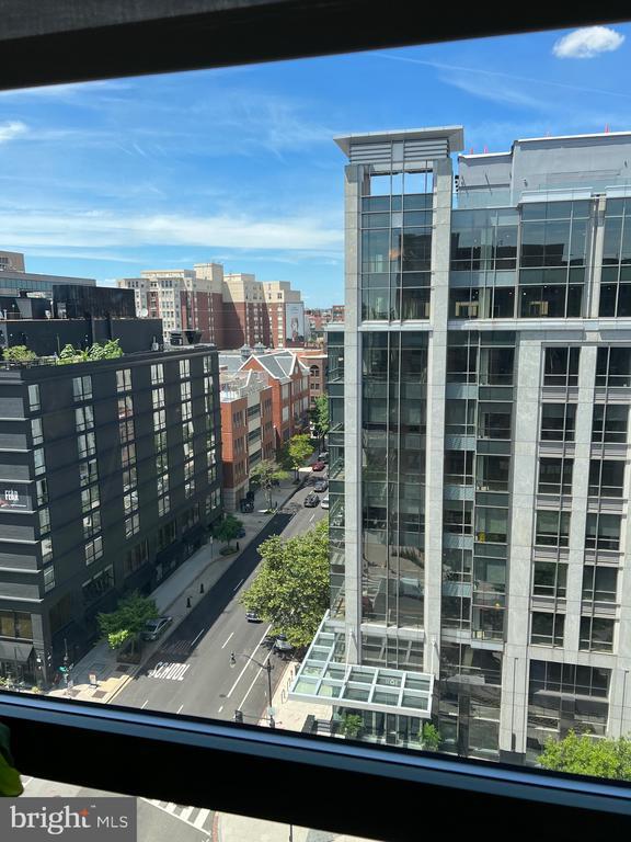 Building Photo - 1150 K St NW