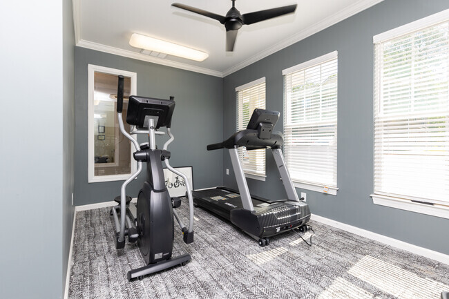 Fitness Center - Forest Glen