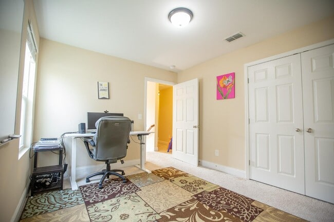 Building Photo - 336 Dunnwood Loop