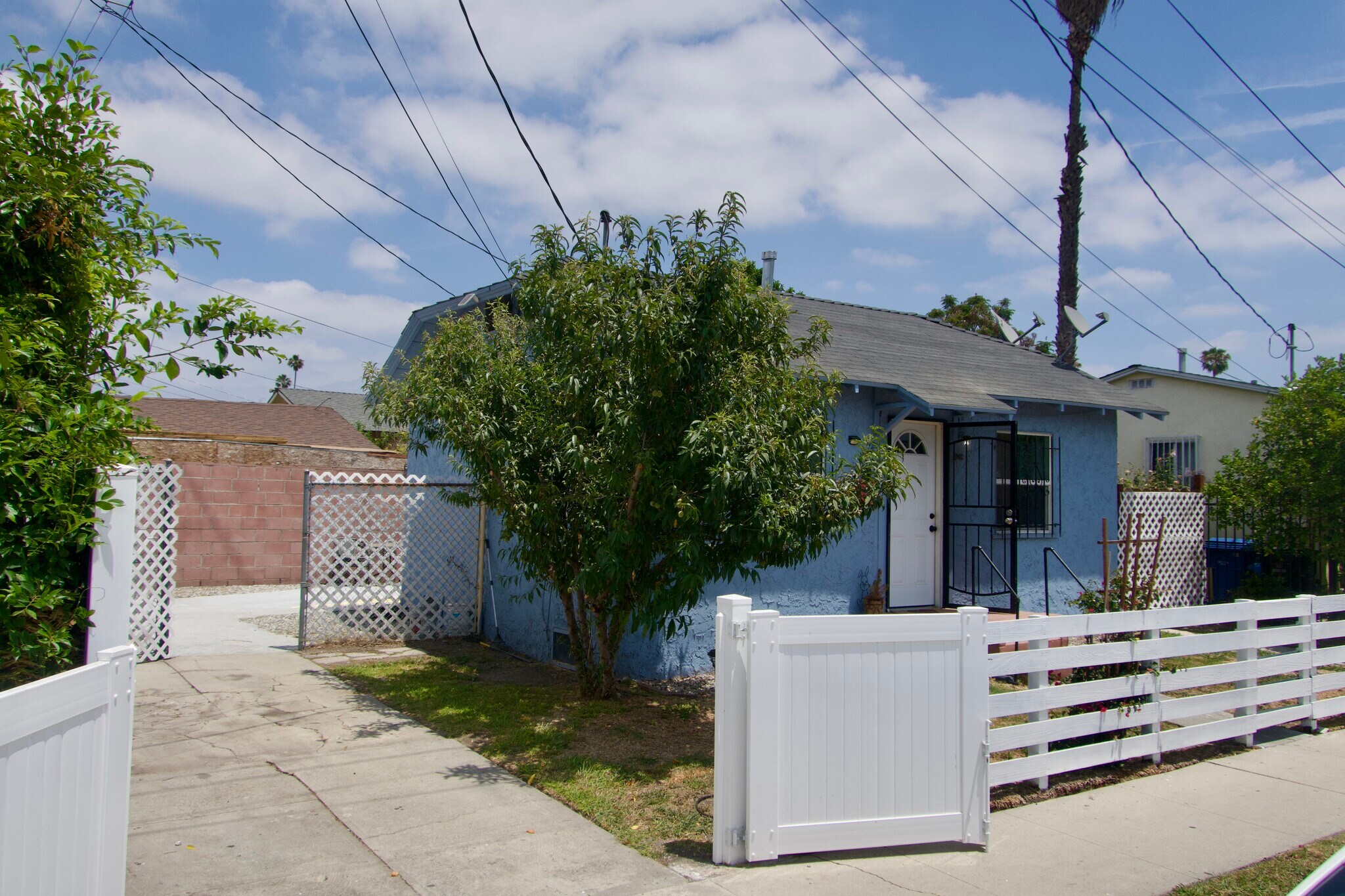 Building Photo - 2611 W 36th St