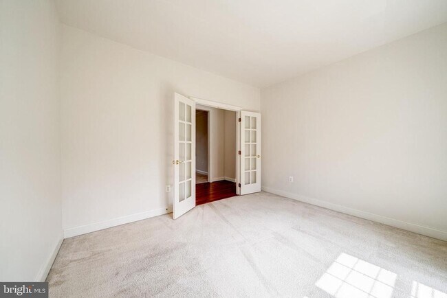 Building Photo - 40456 Lenah Run Cir