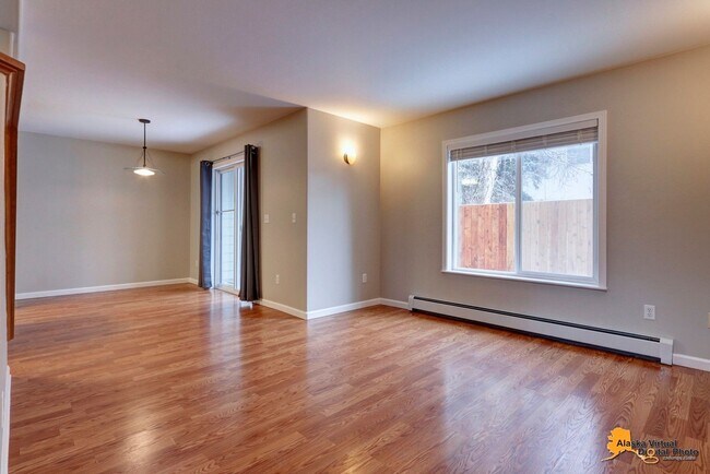 Building Photo - 8403 Duben Ave