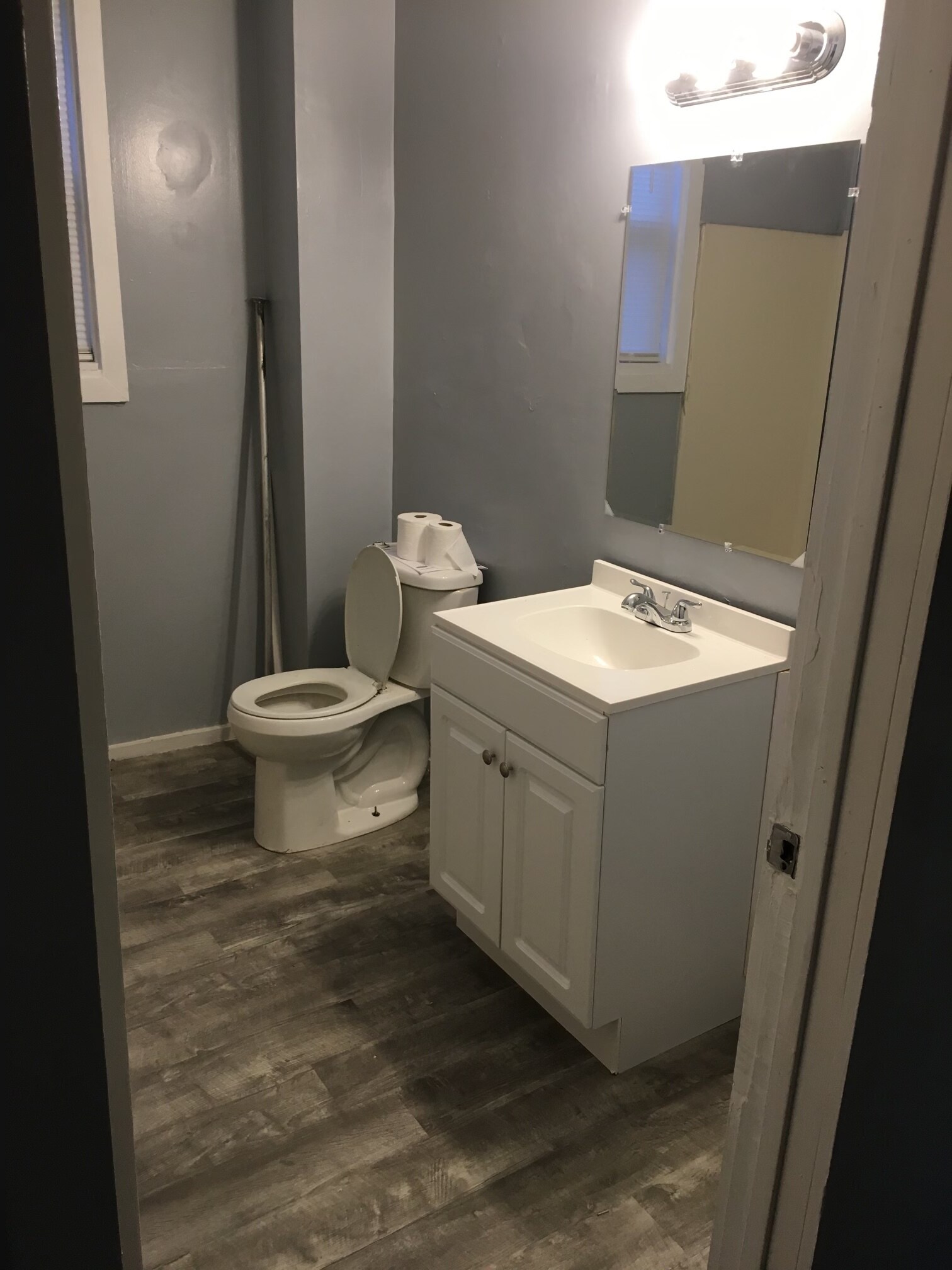 Bathroom - 319 W 10th St