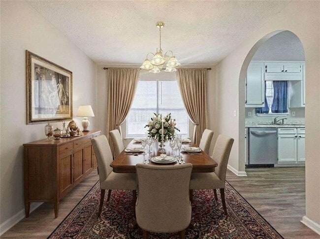 Building Photo - 4445 Brookridge Dr SW