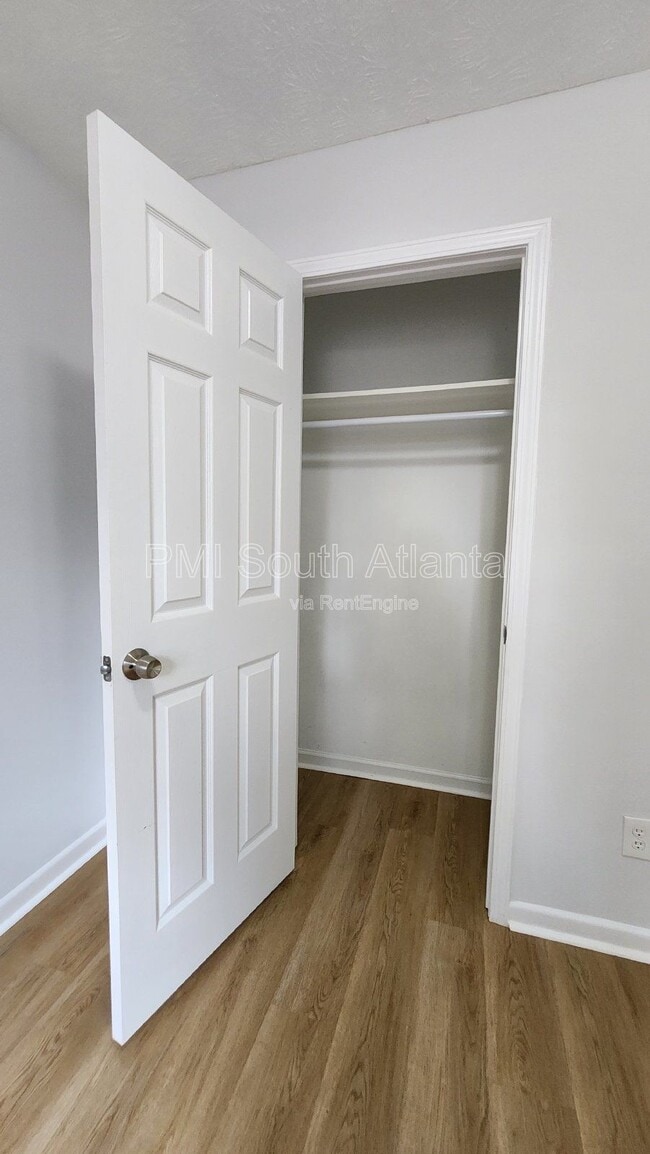 Building Photo - 67 Heron Dr