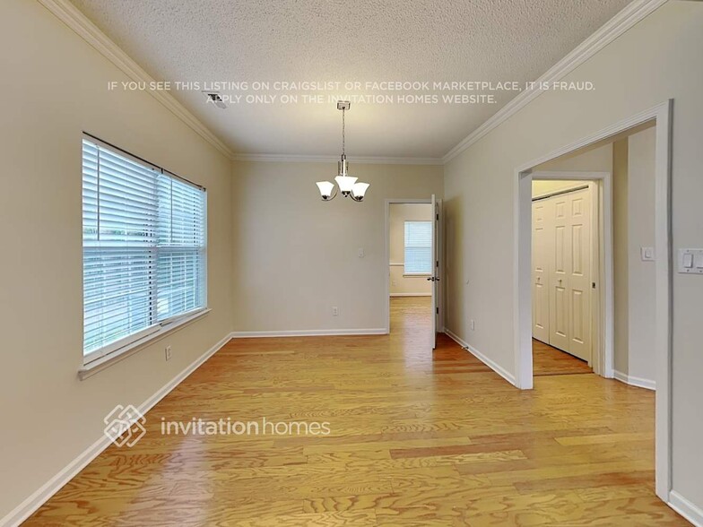 Building Photo - 10909 Wild Dove Ln