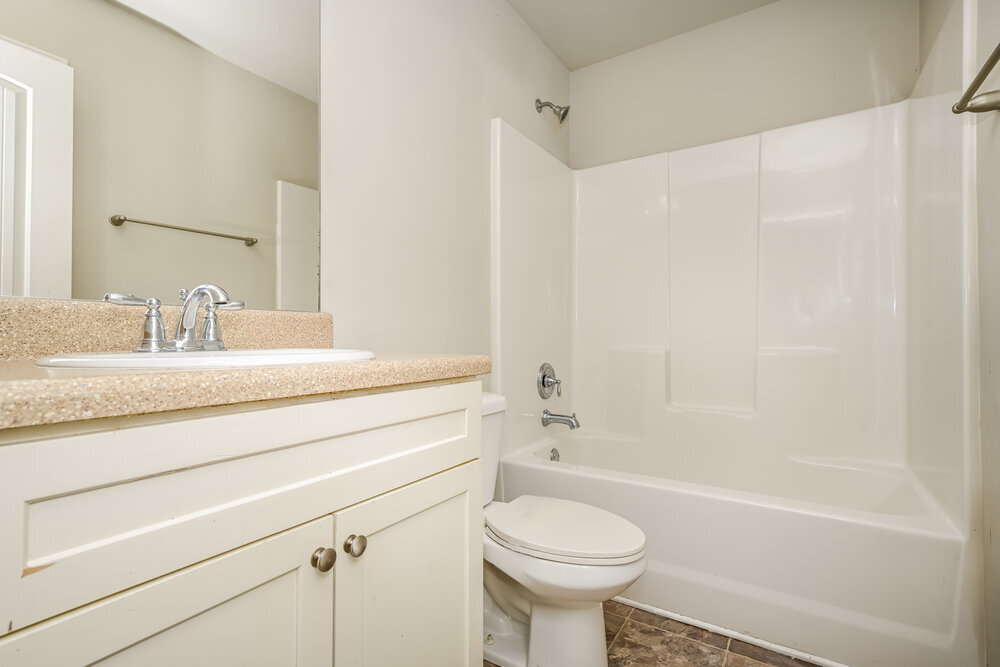 Building Photo - 405 Invector Ct